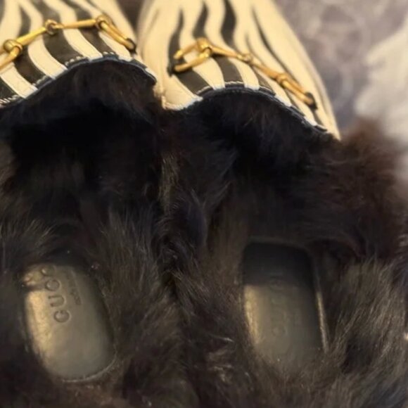 Gucci Women's Princetown Leather and Lamb Fur Zebra Mules - Picture 6 of 6